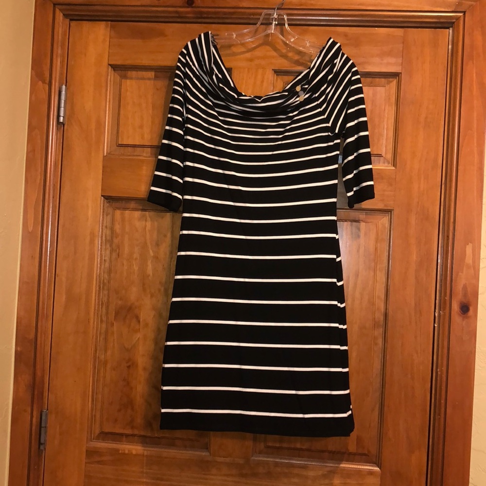 White House Black Market Off the Shoulder Dress